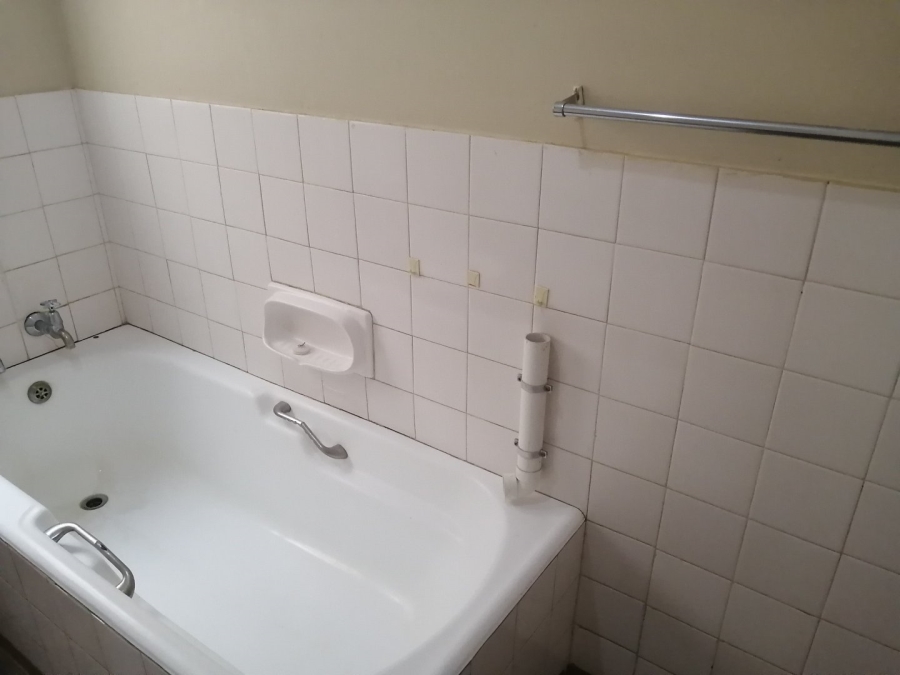 3 Bedroom Property for Sale in Riebeeckstad Free State